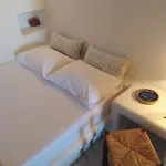 Holiday home Waves House Adamantas (Milos)