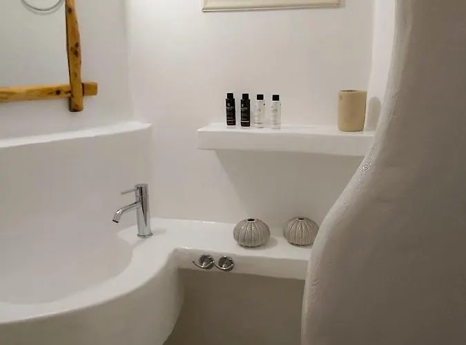 Waves House * Adamantas (Milos)