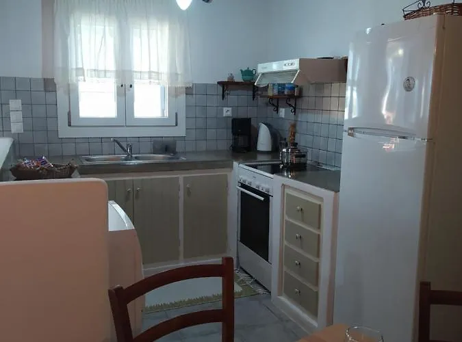 Waves House * Adamantas (Milos)